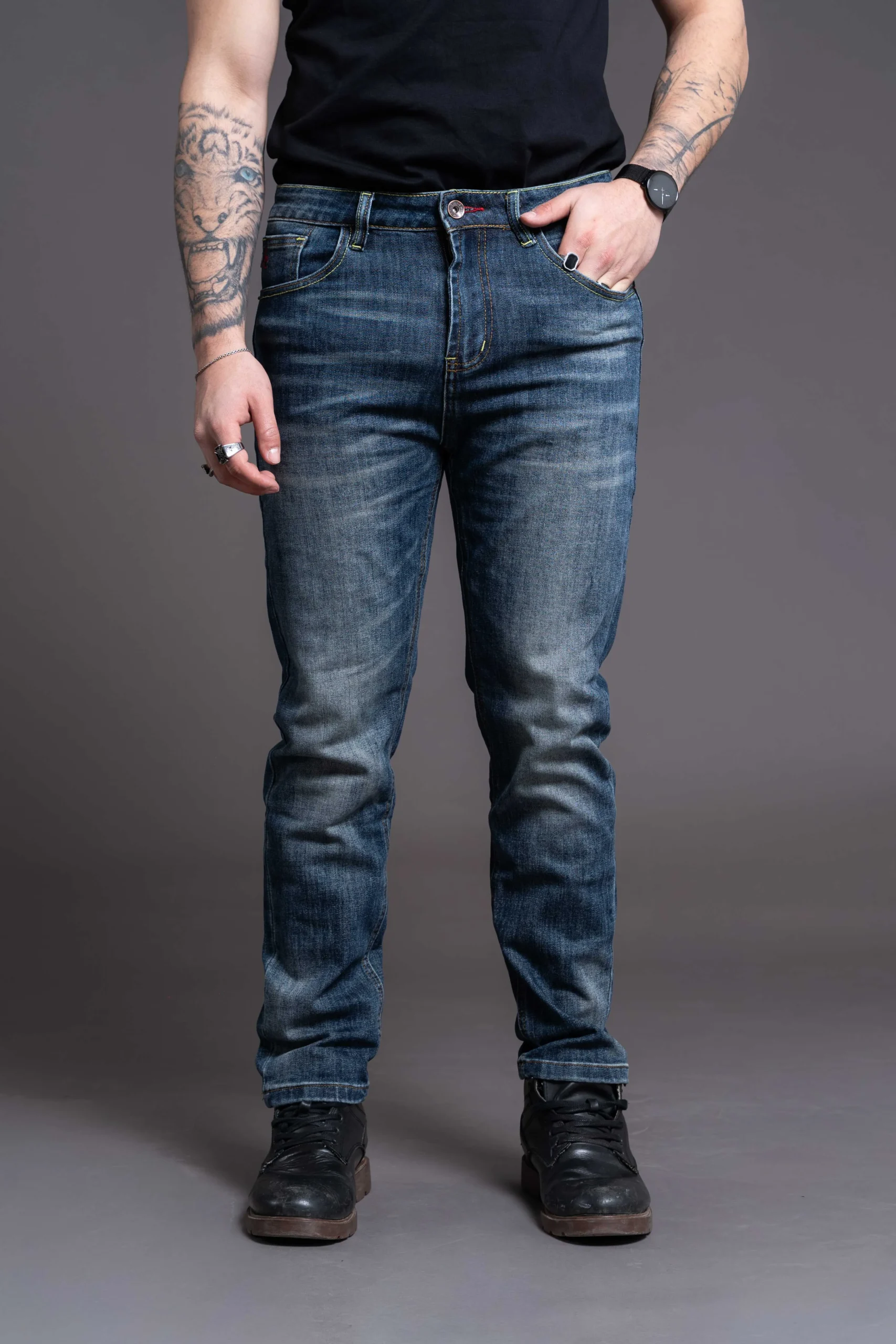 Alternative view of Slim Fit Mid Blue