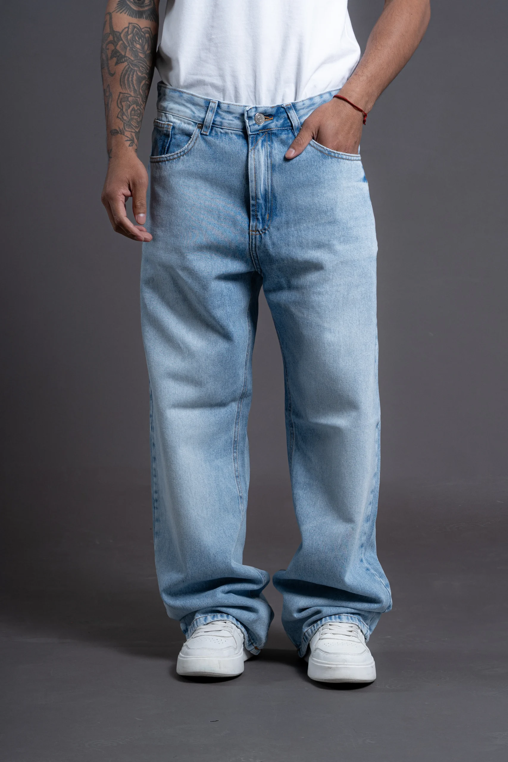 Alternative view of Baggy Celeste Nevado